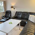 Sanela - 25m From The Sea By Interhome